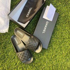 2020 Chanel women slippers